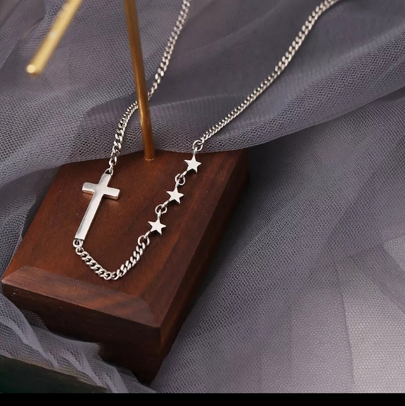 Silver Necklace STAMPED 925. Price Dropped And Firm - Picture 3 of 5